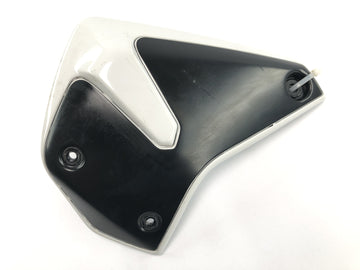Yamaha MT 03 RM02 [2007] - Panneau latéral couvercle latéral cache radiateur gauche - 0