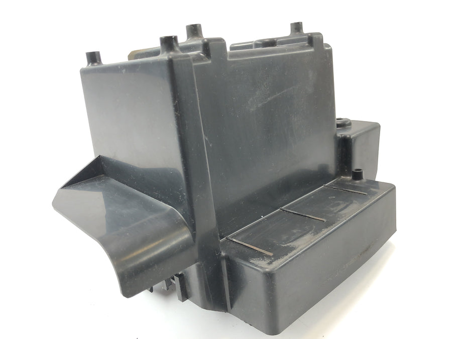 Suzuki VZ 1500 WVCU [2011] - Batteriekasten Halterung Akkugehäuse