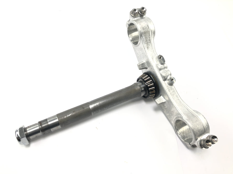 Suzuki GSF 1250 SA Bandit WVCH [2007] - lower fork bridge steering head steering tube