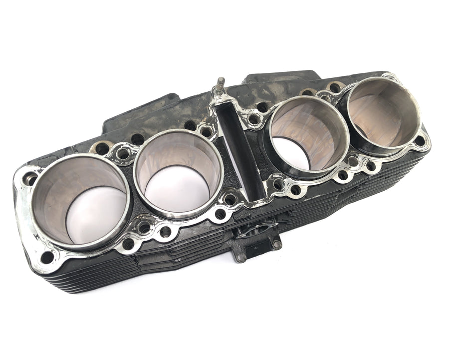 Yamaha XJR 1300 RP06 [2002] - cylindre avec piston