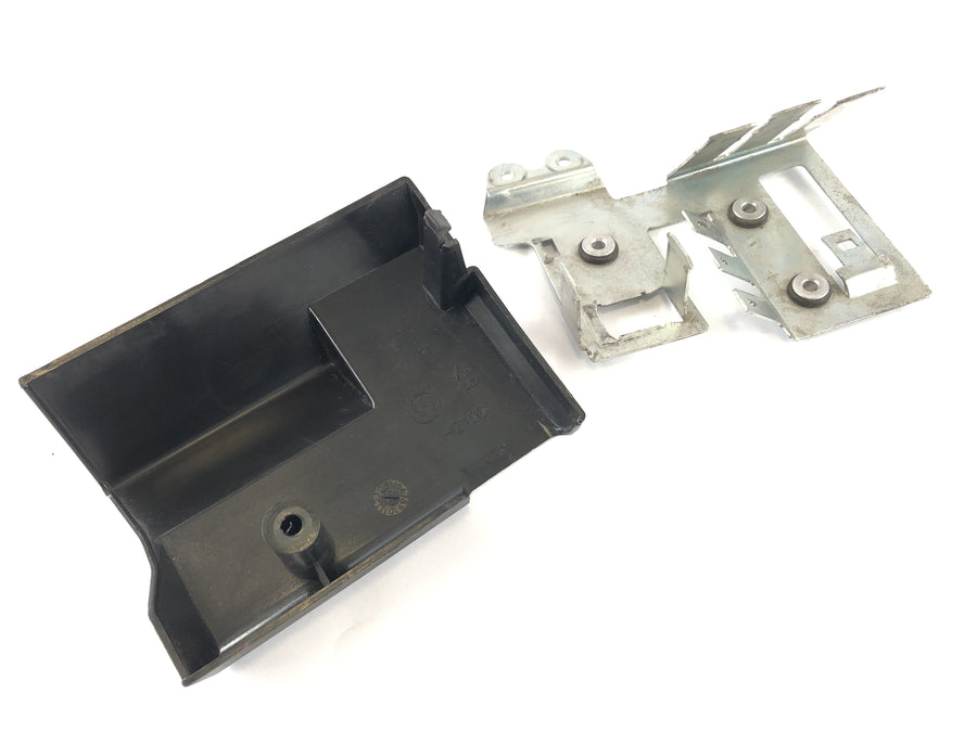 Husqvarna SM 630 A4 [2010] - Fuse box aggregate holder