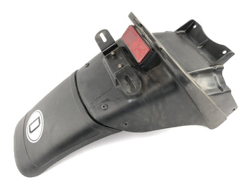 KAWASAKI ZX -10 ZXT00B [1990] - Protection des éclaboussures au support de plaque d'immatriculation arrière