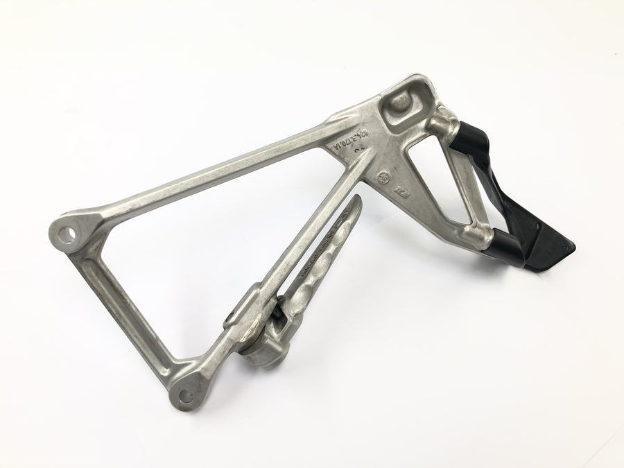 Ducati Multistrada 1200 S Touring [2009] - Pillion footrest footrest holder bracket left