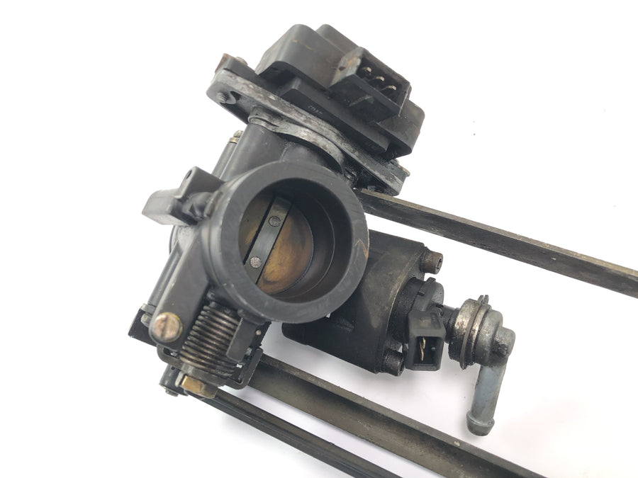 Moto Guzzi California III VY Integrale [1990] - Throttle valve injection system