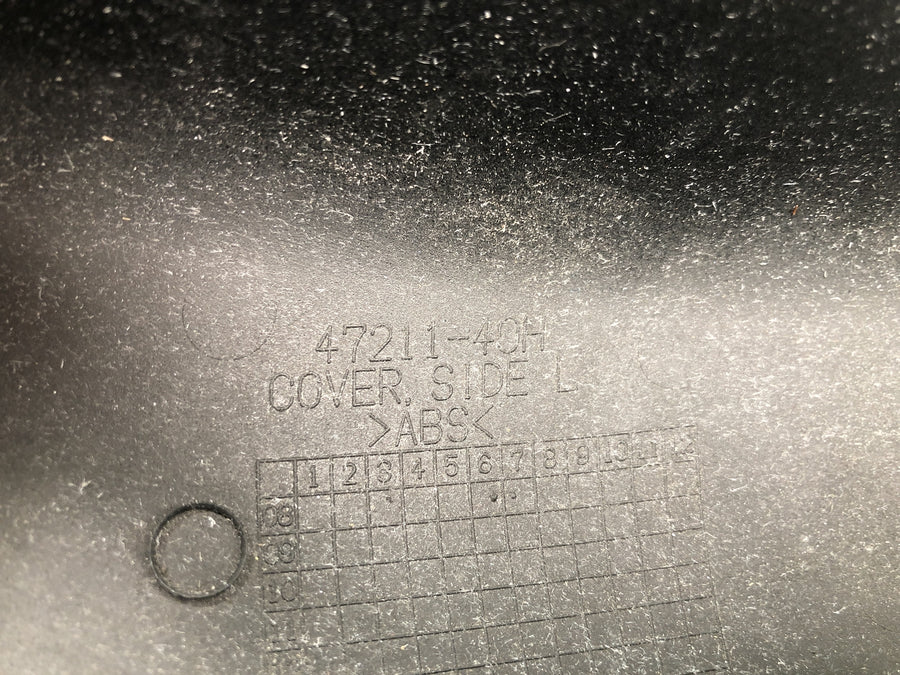 Suzuki VZ 1500 WVCU [2011] - Seitendeckel Abdeckung Seitenverkleidung links Cover Side L
