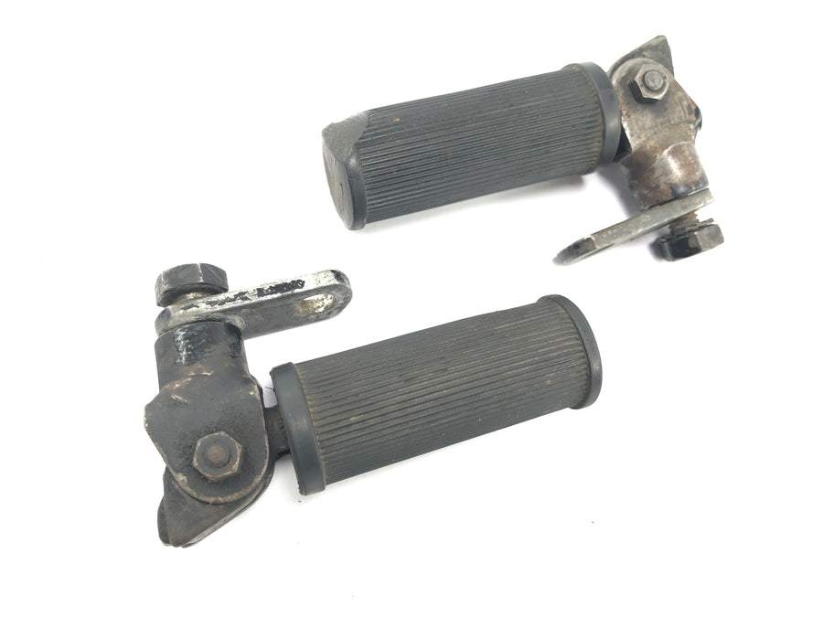 Moto Guzzi V7 Special [1971] - footrests foldable pillion footrest pair
