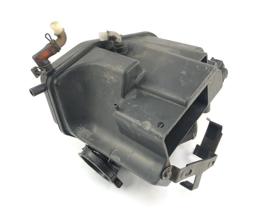 Honda NX 650 RD02 [1989] - Boîte à filtre à air de la boîte à air