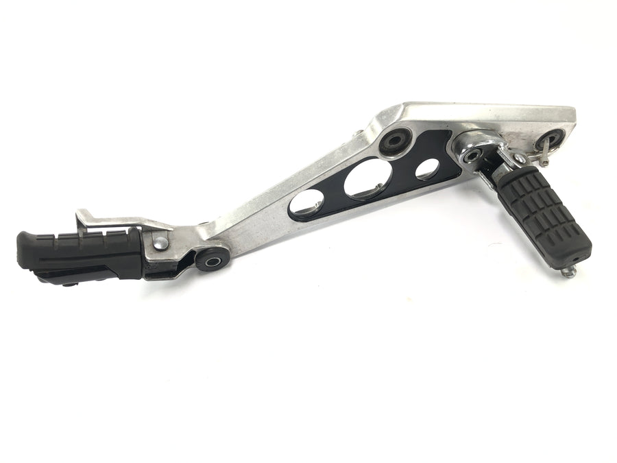 Honda CBX 750 RC17 [1984] - footrest system right footrest