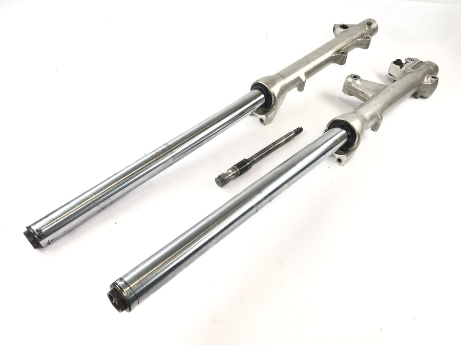 Honda CBX 650 E RC13 [1983] - fourche de suspension de la fourche de fourche avec axe