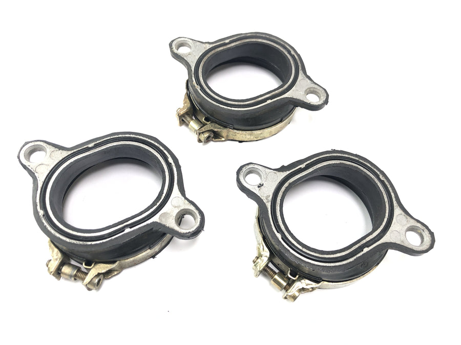 Triumph Sprint ST 1050 [2005] - intake in the suction socket set