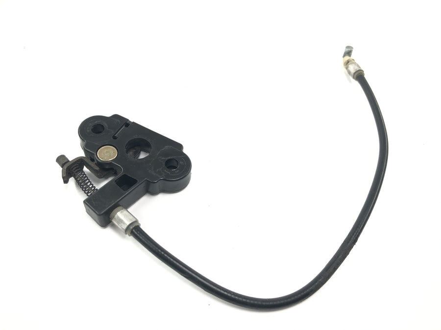 Triumph Tiger 900 T400 [1998] - Seat lock with Bowden cable seat closer