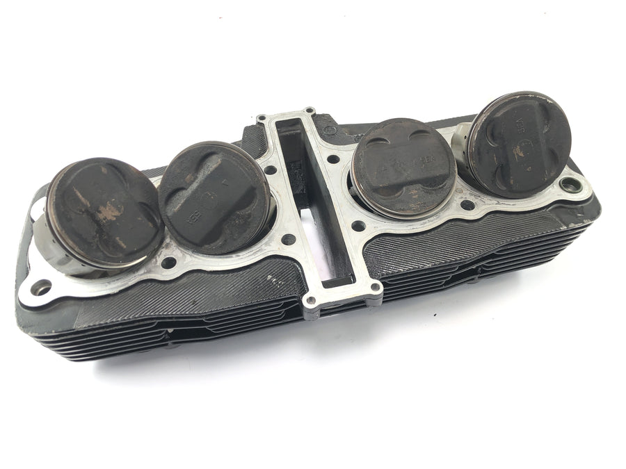 Yamaha XJR 1300 RP06 [2002] - cylindre avec piston