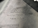 KTM Duke 690 A3 [2012] - Cache carénage du panneau latéral droit du panneau latéral-3