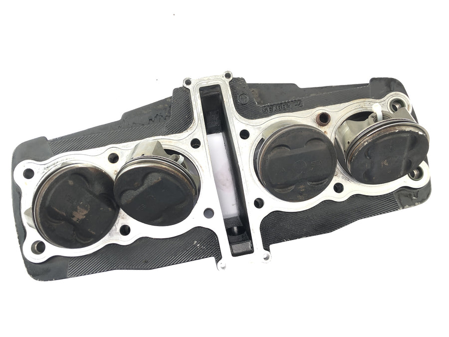 Yamaha XJR 1300 RP06 [2002] - cylindre avec piston