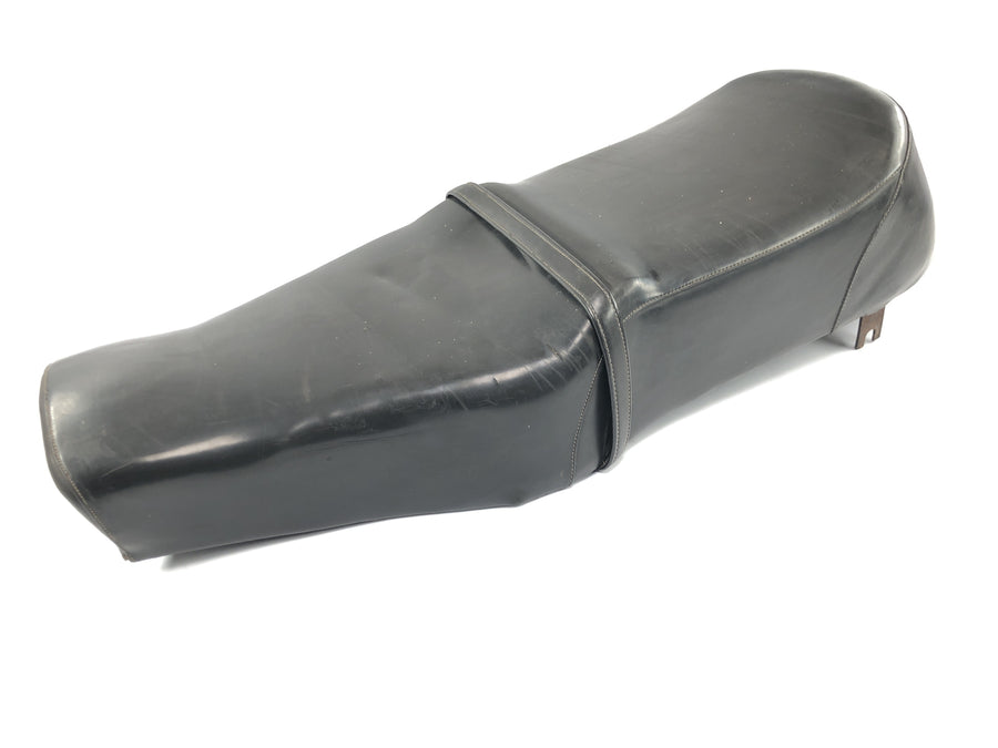 Moto Guzzi V7 Special [1971] - Seat driver's seat passenger seat seat cushion