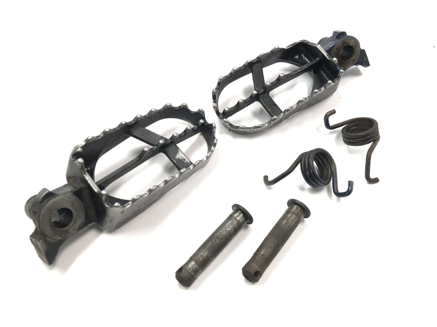 Yamaha YZ 426 F [2000] - Fahrerfußrasten links und rechts Set Paar