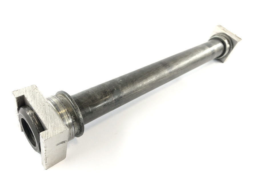 Yamaha YZF 750 R 4NHN [1996] - Hinter axle of the stick axle