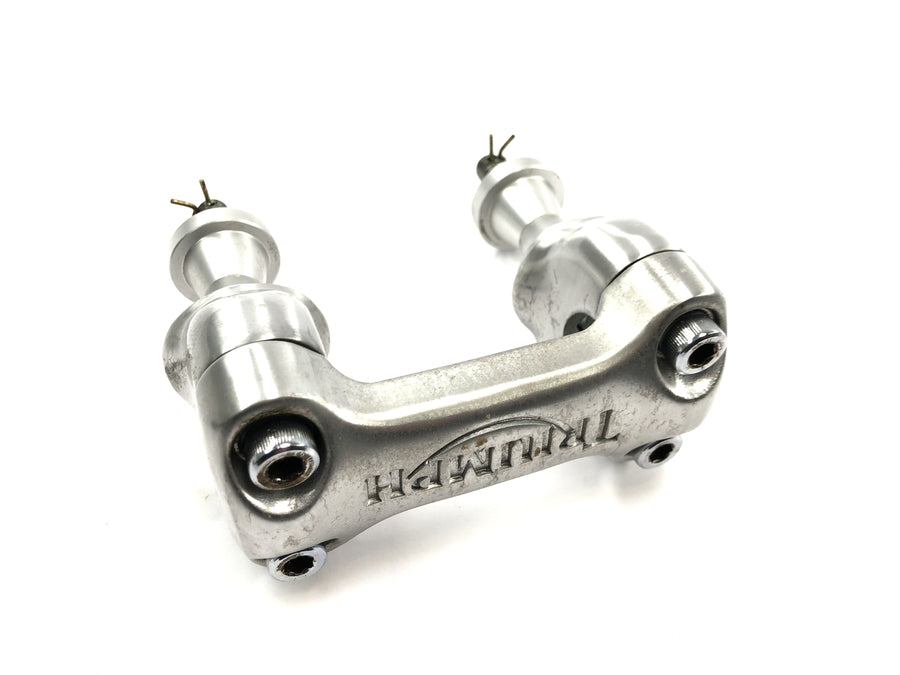 Triumph Adventurer 900 T309RT [1998] - handlebar clamp handlebar bracket handlebar holder riser