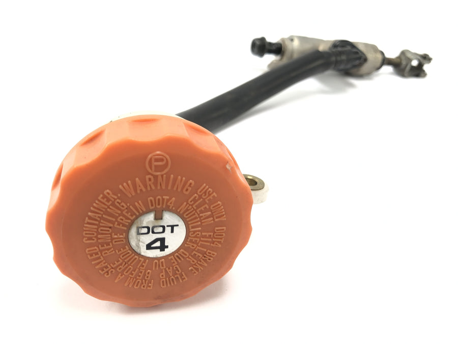 Honda CBR 900 RR SC28 [1994] - brake pump at the back foot brake