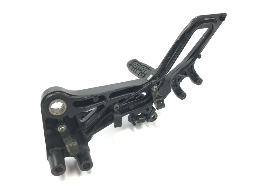 KTM RC 125 [2016] - Footrest driver footrest holder front right with brake pedal