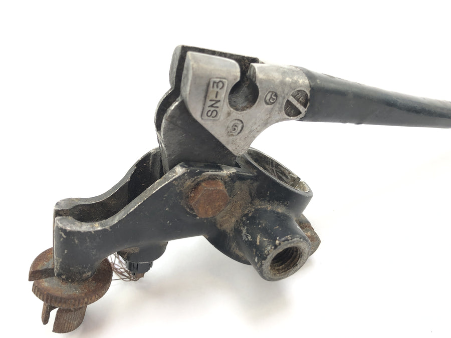 Yamaha XT 500 1U6 [1981] - Handlebar fitting right brake lever