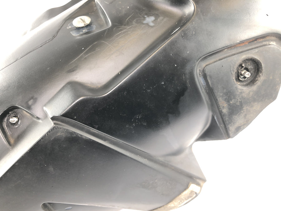 KTM 640 LC4 EGS [1999] - Tank petrol tank fairing screws broken off