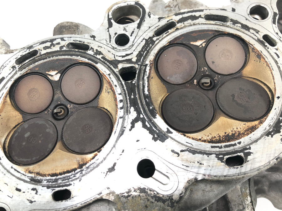 Honda VFR 800 FI RC46 [1999] - cylinder head valve train valve seat valve guide rear