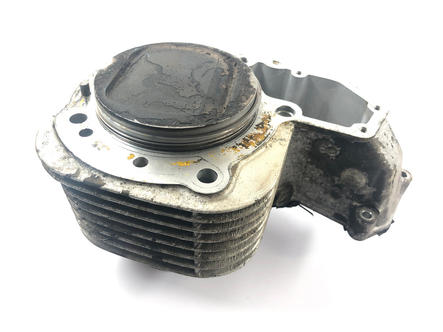 BMW R 1200 GS R12 K25 [2004] - cylinder with piston on the left