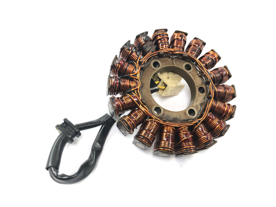 Honda CBR 1000 RR SC57 [2006] - Lichtmaschine Stator Generator Lima Spule
