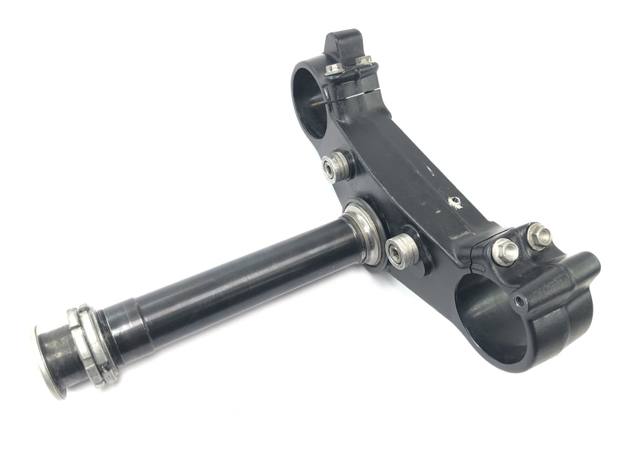 Aprilia RSV 1000 RP Mille [2001] - lower fork bridge
