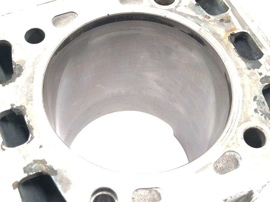 Ducati ST3 S3 [2004] - Zylinder mit Kolben vorne