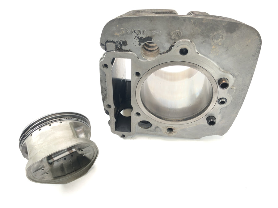 Yamaha XT 600 43F [1985] - cylinder with piston