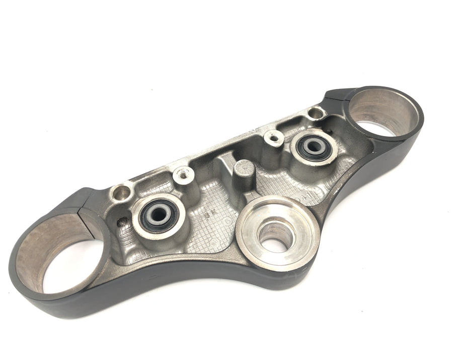 Suzuki VZ 1500 WVCU [2011] - Gabelbrücke oben