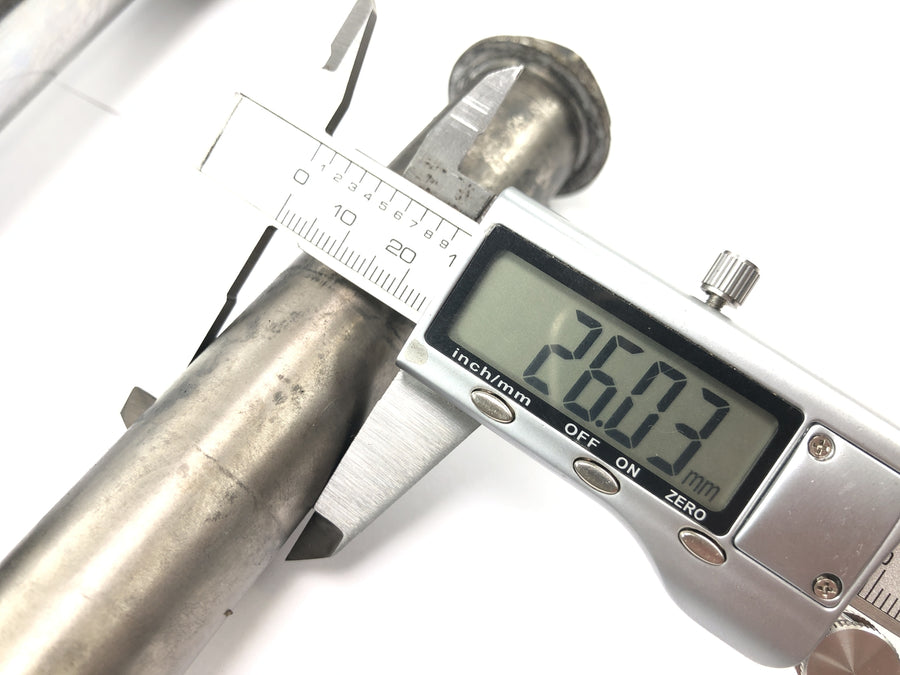KTM Duke 690 A3 [2012] - Fourche fourche avant WP avec axe inversé