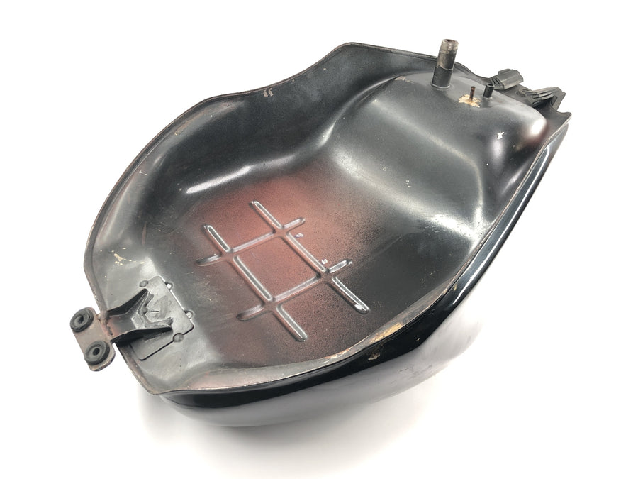 Honda CBR 900 RR Fireblade SC33 [2000] - Tank fuel tank petrol tank tank container with dent