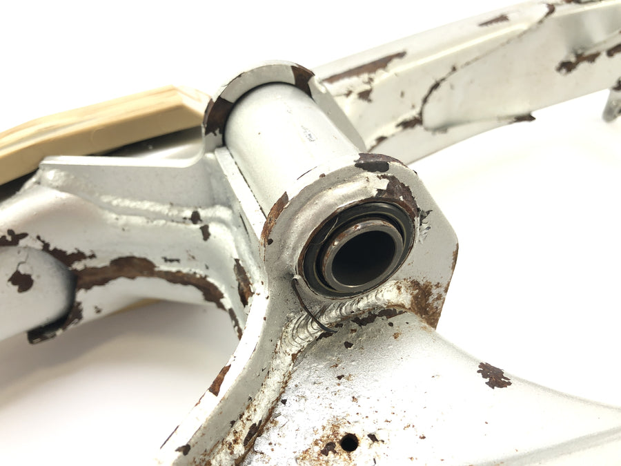 Yamaha DT 125 DE06 [2005] - Swingarm rear swingarm