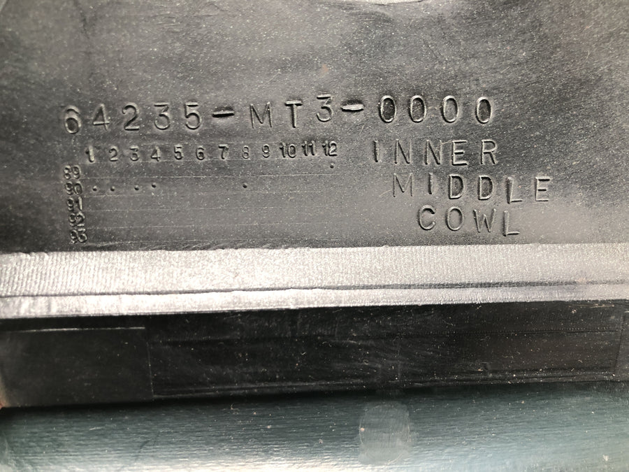 Honda ST 1100 SC26 Pan European [1990] - Verkleidung Innenverkleidung vorne
