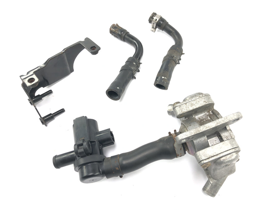 Triumph Bonneville T100 986MF [2012] - Secondary air valve secondary air system