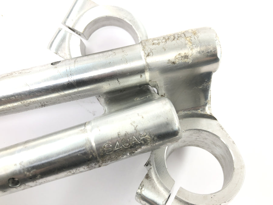 Suzuki RG 250 Gamma GJ21D [1987] - Paire de clips d'embouts de guidon 35 mm