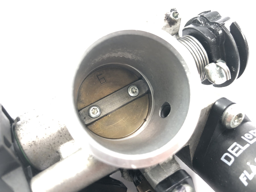 KTM RC 125 [2016] - Throttle valve injection system with sensors