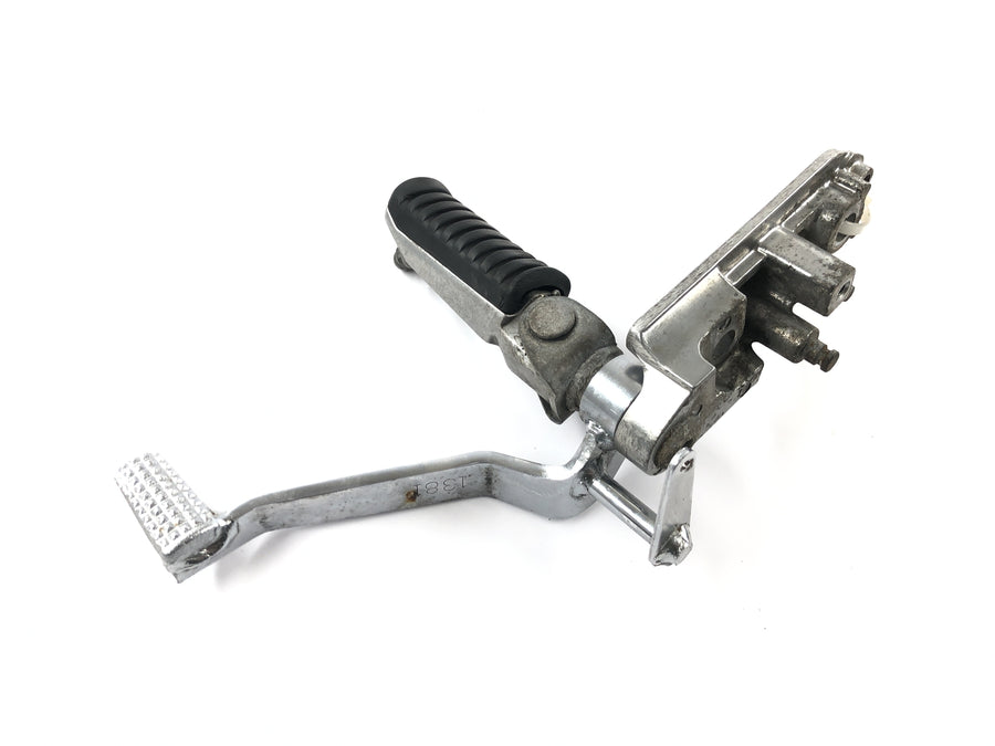 Kawasaki ZRX 1200 S ZRT20A [2001] - Front right footrest system with brake pedal driver footrest