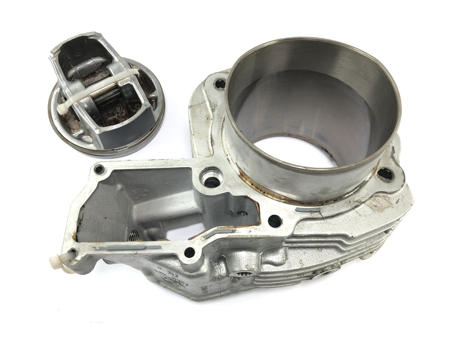 BMW R 1200 R R1ST [2008] - cylindre avec piston à droite