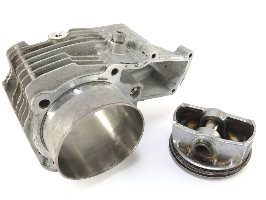 BMW R 1200 R [2007] - Cylinder with piston right