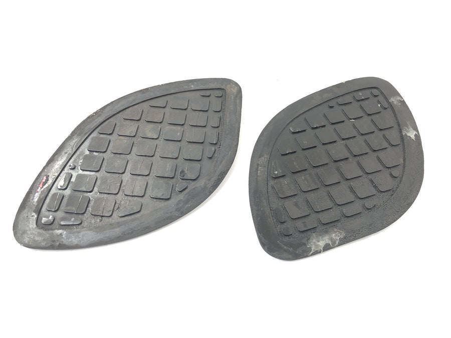 BMW R75/5 [1973] - Knee pillows tank pads rubber pillows slip -proof protectors