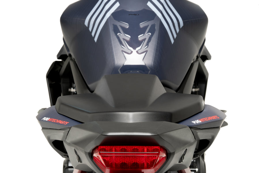 HONDA CB 750 HORNET [2025] – carénage arrière – look carbone