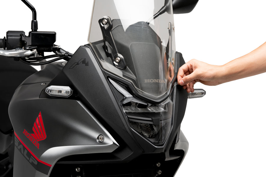 HONDA XL 750 TRANSALP [2024] – Headlight protection Adhere – Transparent