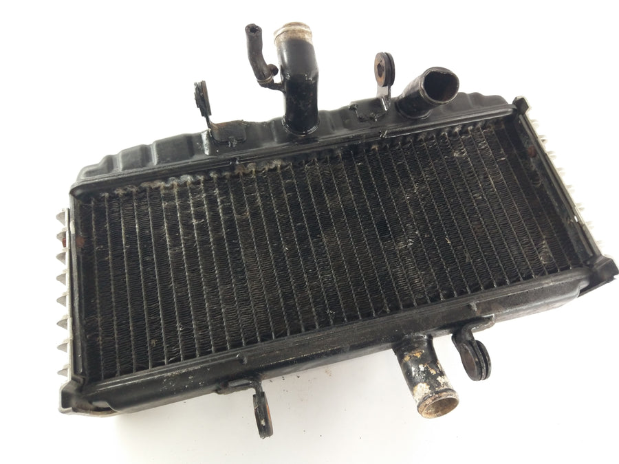 Suzuki GT 750 [1973] - Grille de radiateur défectueuse