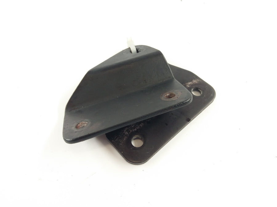 Moto Guzzi V11 Le Mans [2003] - Engine mount bracket
