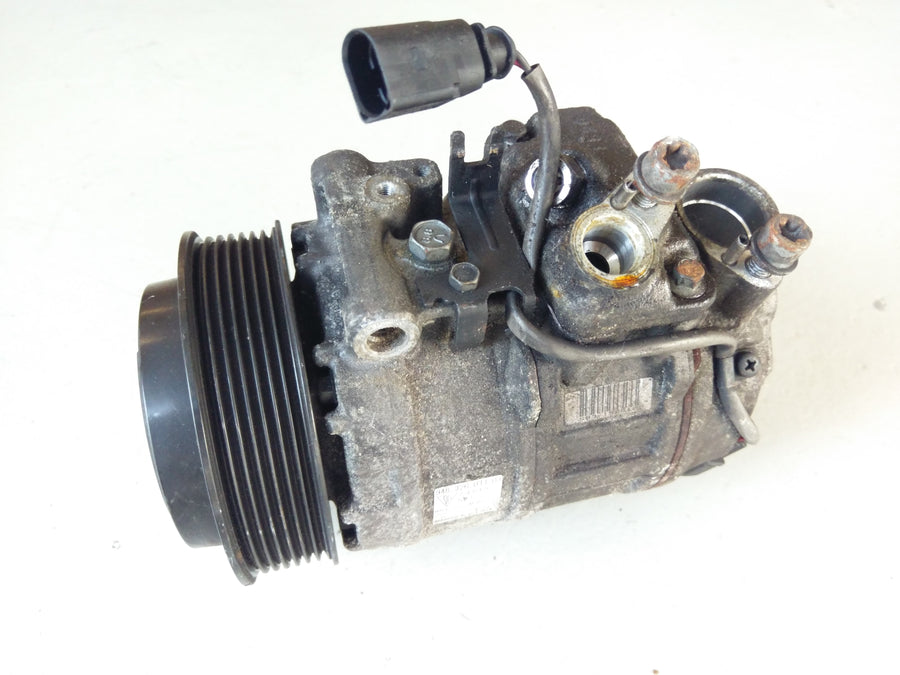 Porsche Panamera Turbo [2010] - Air conditioning compressor