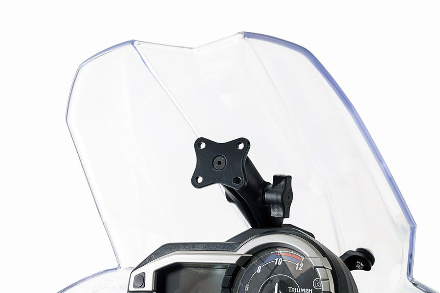 Triumph Tiger 800 XC [2017] - Navi-Halter im Cockpit – Bild 4